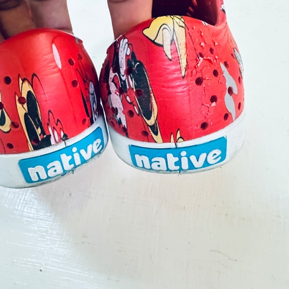 Native Disney Slip-On Jefferson Minnie Print Water Sneakers M5 W7 - Picture 8 of 11